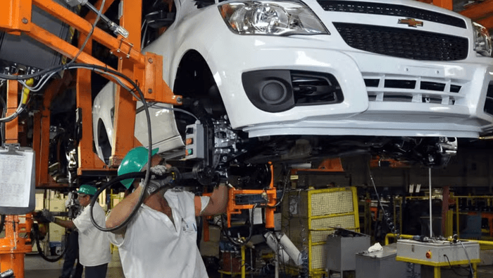 GM foca em híbridos e promete investir bilhões em fábricas de SP