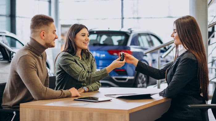 O que é a venda direta de um carro zero quilômetro?