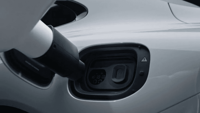 Xiaomi resolve o problema de quem está cansado de plugar o carro elétrico