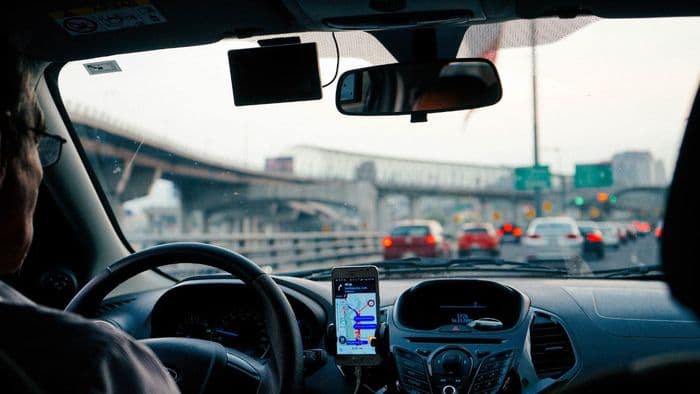 Após taxa variável, apps de transporte testam modelo com pagamento antecipado