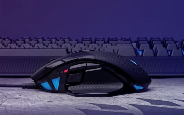 Novo Corsair Nightsword V2 Wireless SD combina mouse gamer e Stream Deck em um único dispositivo