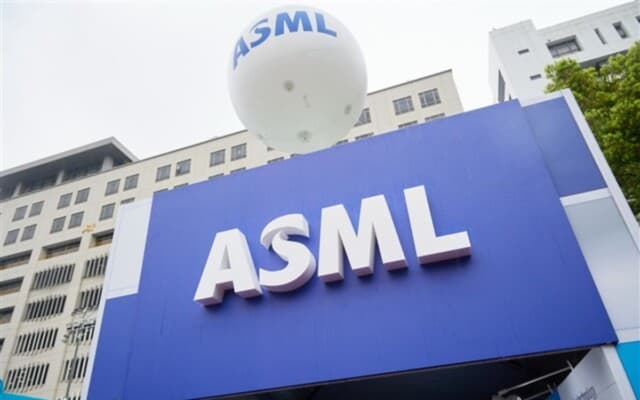 ASML alcança US$ 674 bilhões e se torna empresa mais valiosa da história da Europa