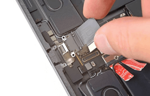 Reparo de conector de carga de iPad