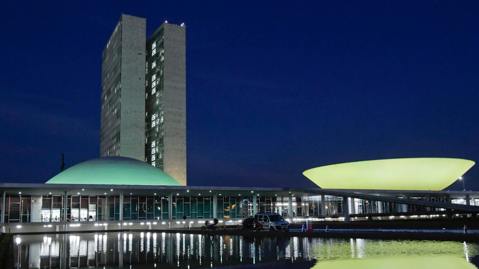 Deputado quer que Gov.br emita autorização para acesso a sites pornográficos