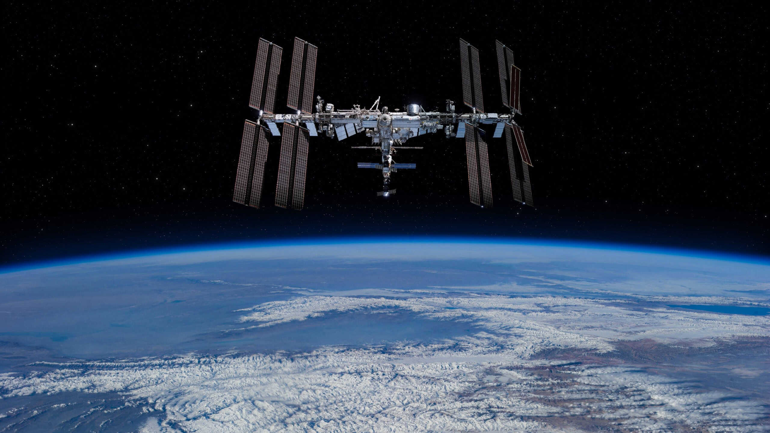 Startup leva a produção de remédios contra o câncer para o Espaço