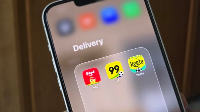 iFood reclama do mar de dinheiro e descontos agressivos da 99Food e Keeta