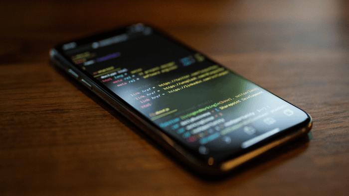 Meu celular foi hackeado? 9 sinais e o que fazer agora