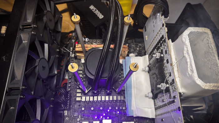 RTX 5090D quebra recorde de overclock e atinge marca histórica em GPUs Blackwell