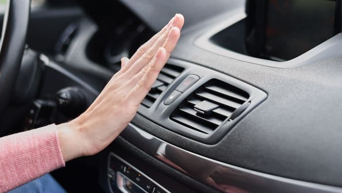 Truque da mangueira: como descobrir se o ar quente do carro usado funciona