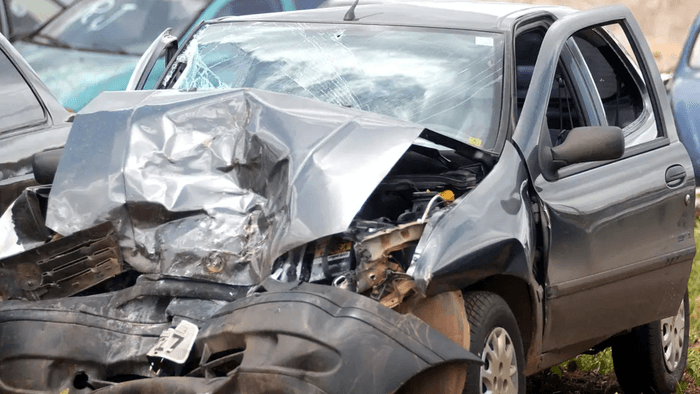 Estudo mostra por que sistemas de segurança de carros protegem menos as mulheres
