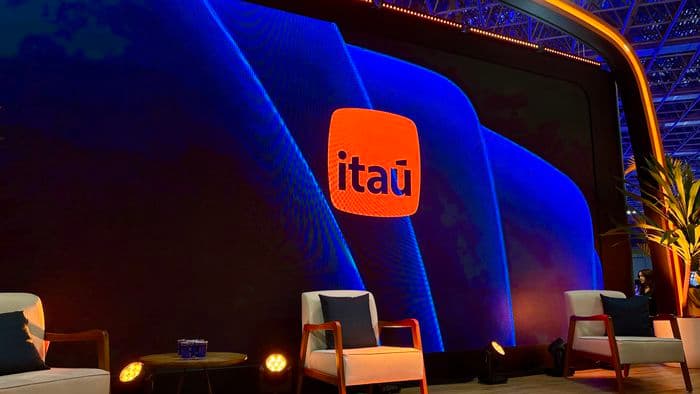 ia.i: Itaú prepara IA que substitui menus e botões do app