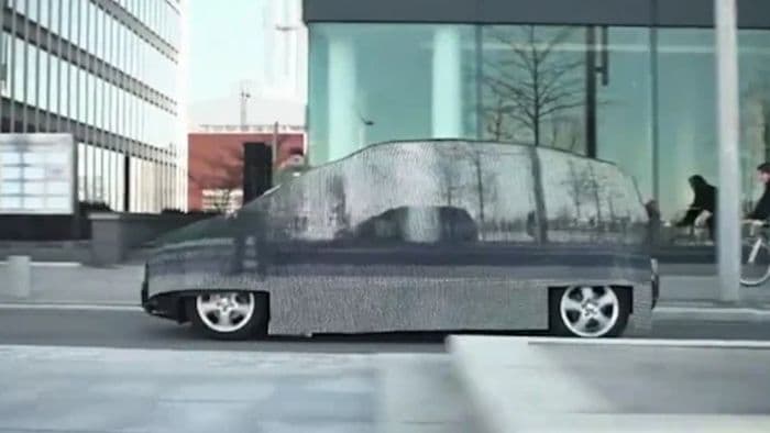 Você sabia que a Mercedes já teve um carro invisível? Entenda