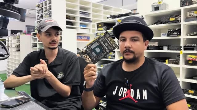 Equipe brasileira desbloqueia leitura da temperatura de cada chip de memória GDDR6 e GDDR6X das GPUs NVIDIA