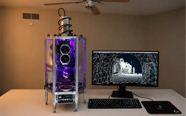 Usuário do Reddit cria PC inspirado em Kebab turco com peças que giram de verdade