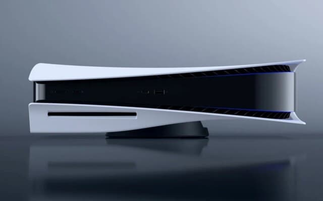 PlayStation diz que escuta os fãs, mas vai prosseguir com o fim da mídia física