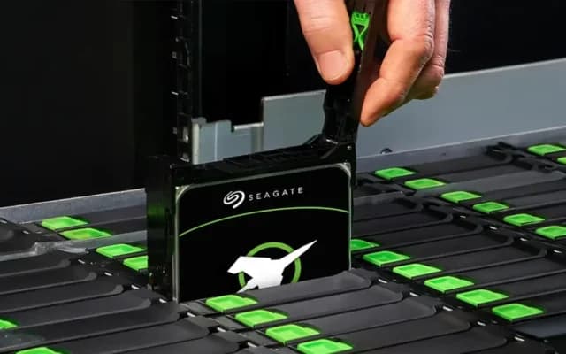 Seagate confirma qualificação de HDDs de 50TB para 2027