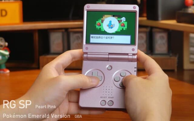 Anbernic mostra novo RG SP rodando jogos até o PSP com tranquilidade