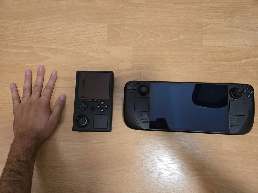 Modder Turns Steam Deck into Modern Game Boy